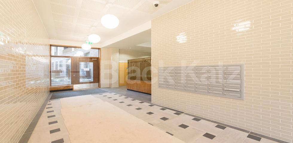 			NEW INSTRUCTION!, 2 Bedroom, 1 bath, 1 reception Apartment			 MURRAIN ROAD, FINSBURY PARK